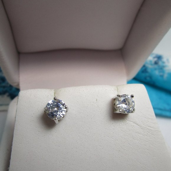 Fashion Jewelry Jewelry - Basic CZ 925 Silver Stud Earrings